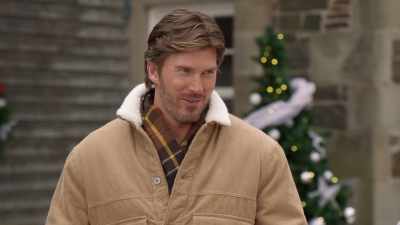 See? I also asked Bernard
to pick me up - The Secret Gift of Christmas