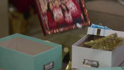 - See, now this frame, this
is what I'm talking about. - A Big Fat Family Christmas