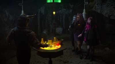 See, this potion doesn't
just turn you into a monster. - Monster High: The Movie