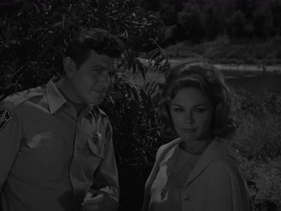 SEE THAT LITTLE ISLAND
RIGHT OVER THERE? - The Andy Griffith Show