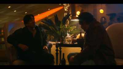 See that, uncle?
Its balls look just like yours. - Narcos: Mexico