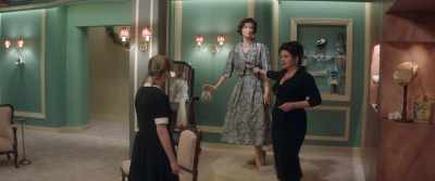 See the detail - Ladies in Black