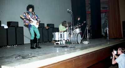 "See the voodoo child - Jimmie & Stevie Ray Vaughan: Brothers in Blues