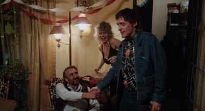 - See, turkeys, my dad's back. - Out of the Blue