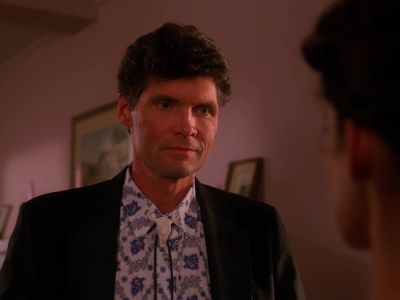 Seems like the whole town
is falling apart. - Twin Peaks