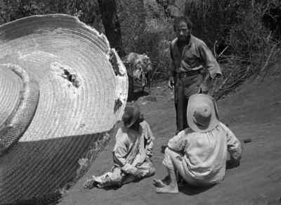 - Seems to me like hides.
- Yeah. - The Treasure of the Sierra Madre