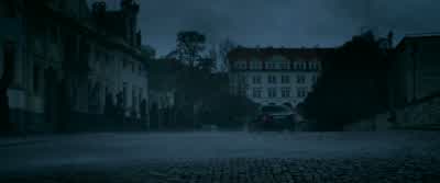 Selene's clearly in league with the Lycans. - Underworld: Blood Wars