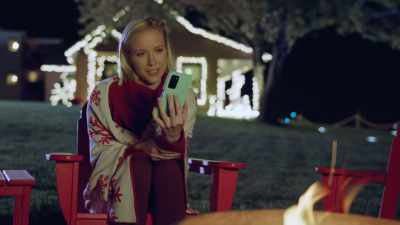 Self-sacrifice is no way
to start a relationship. - Mystic Christmas