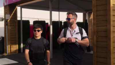 Selfie please? - Formula 1: Drive to Survive
