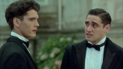 - Selling the hotel
keeping it a secret. - Grand Hotel