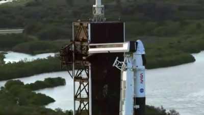 Selv i Challenger-situationen- - Space Titans: Musk, Bezos, Branson