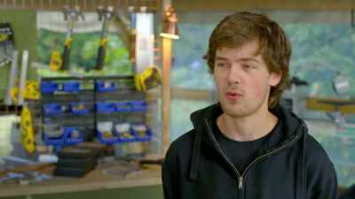 Semifinals,
I'm a wise old woodworker! - Handmade: Britain's Best Woodworker