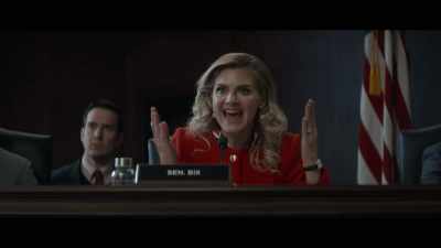 - Senadora Bix.
- Lo siento, yo no… - The Residence