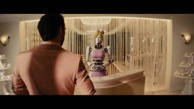 Senora Poppy has sent me for my makeover. - Kingsman: The Golden Circle
