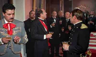 Senores, I will now propose a toast. - The Wonderful Country