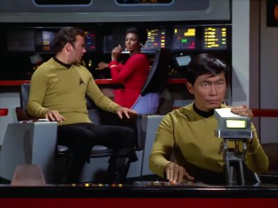 Sensor sweeps reveal
no other ships within range. - Star Trek