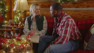  [sentimental music] - Mistletoe in Montana