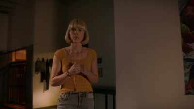 (Serena speaking in
strange language continues) - Don't Let Her In