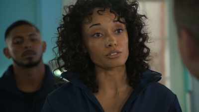 Sergeant, my job
is to investigate crimes - NCIS: Sydney