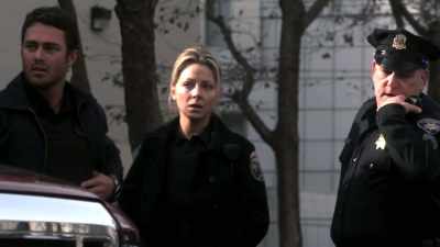 Sergeant Ray,
report to car 432. - Trauma