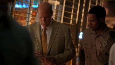 Sergeant?
Yeah? - CSI: Miami