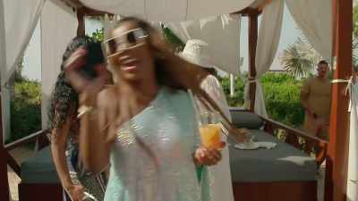 Sergio, I expect you
would be on your flamingo - The Real Housewives of Dubai