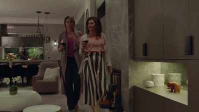 Seriously, your place
is sensational. - My Life Is Murder