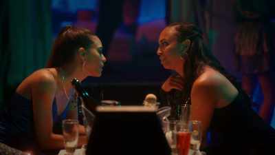 -Seriously, Sadie? -Oh. It's probably nothing. - A Party to Die For