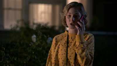 - Seriously?
- Yeah, I'm having fun. - Life by Ella