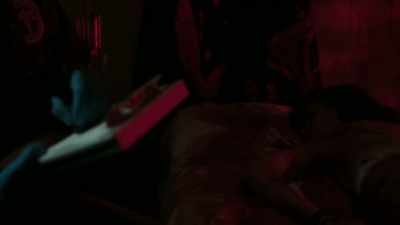 - Serrated, or no?
- Not sure yet. Possibly. - The Night Of