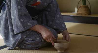Set it down gently,
hold the bowl with your left hand... - Every Day a Good Day