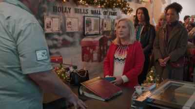 Settie, you need to put
the P in the Rose, - Confessions of a Christmas Letter