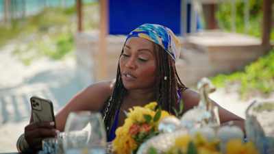 Seven diamond rings
are frozen inside - The Real Housewives Ultimate Girls Trip