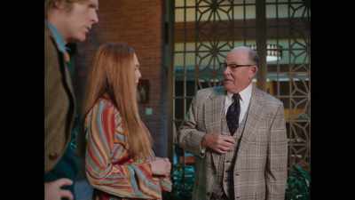 -Seven, pineapple. Eight, honeydew.
-(WANDA CHUCKLES NERVOUSLY) - WandaVision