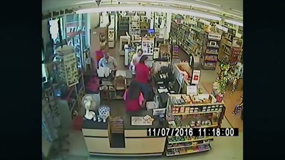 Seventeen days
before Thanksgiving, - Killers: Caught on Camera