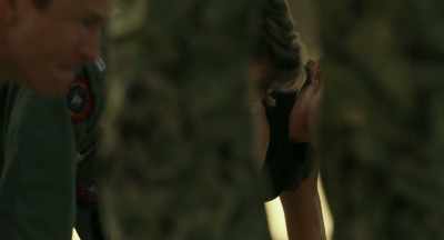Seventy-nine. Down.
Eighty. Down. - Top Gun: Maverick