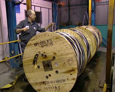 SEVERAL CONDUCTORS
ARE OFTEN GROUPED TOGETHER - How It's Made