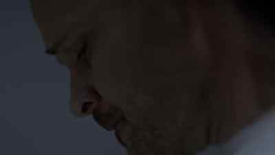 Seward, look at me. - The Killing