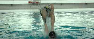 ♪ Sexual revolution ♪ - Swimming with Men