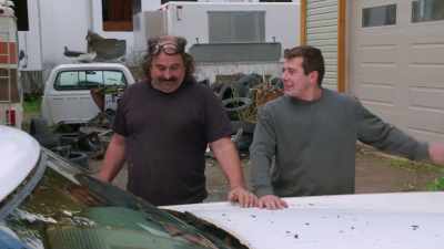 -[Shafin] James!
-Hey, man. - Rust Valley Restorers