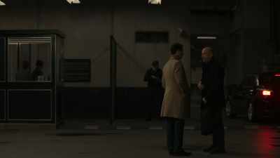 Shake hands. Berlin,
on the other side, they... - Counterpart