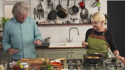 Shakshuka,
which means "all mixed up." - James May: Oh Cook!