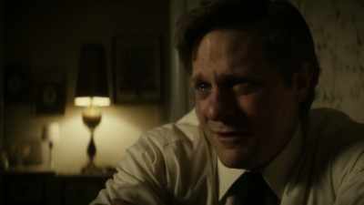 [shaky breathing] - Dirty John