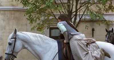 Shall I fetch her lady's saddle?
No need. - First Knight