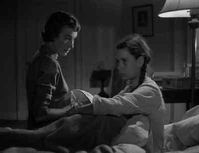 - Shall I leave these here?
- No. - Room for One More