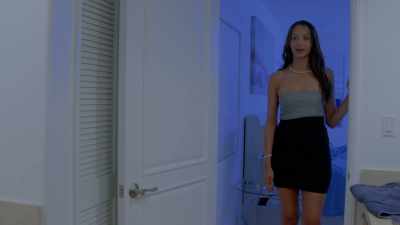 Shall I meet you in the bedroom? - Maid Droid Origins