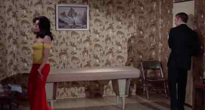 - Shall I take my top off? - Massage Parlor Murders!
