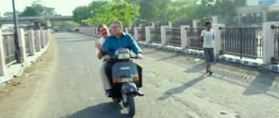 Shall we leave now, - Shaadi Mein Zaroor Aana