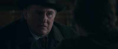 - Shall we share one then?
- No, I don't like sweets. - Maigret