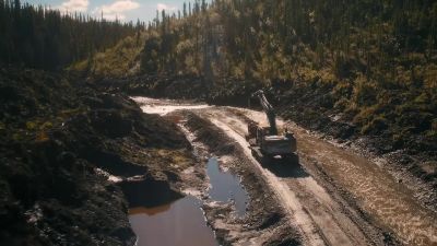 Shane got
the water pump fixed, - Gold Rush